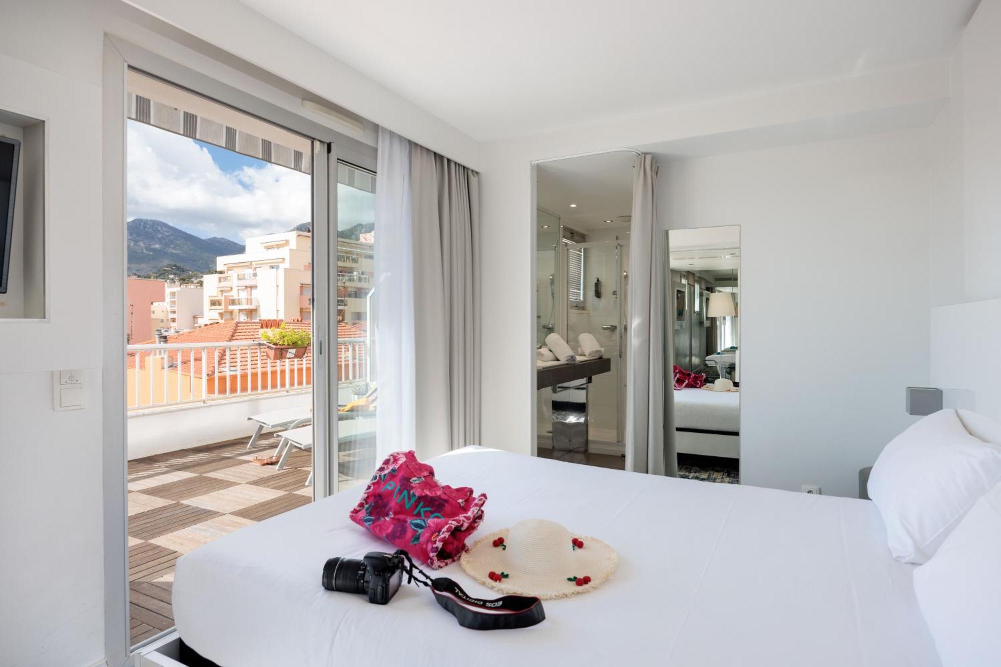 Ibis Styles Menton Centre Hotel Exterior photo